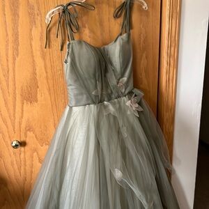 Prom dress